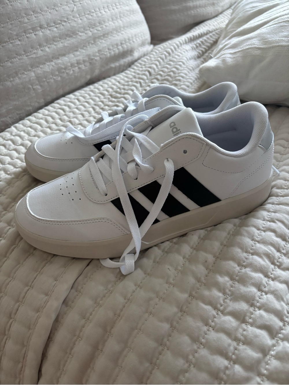 Adidas women’s White court Sneakers with Black Stripes